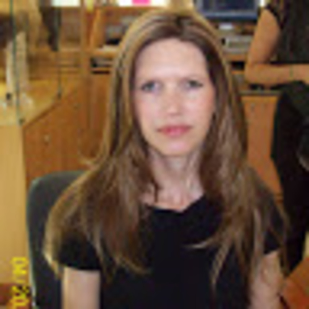 Meet your Posher, Hilary